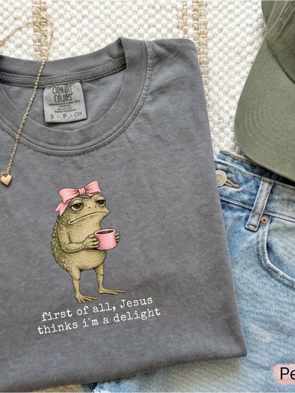 Gray Graphic Tee with Frog and Pink Accents
